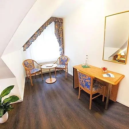 Restaurant Waldlust فندق