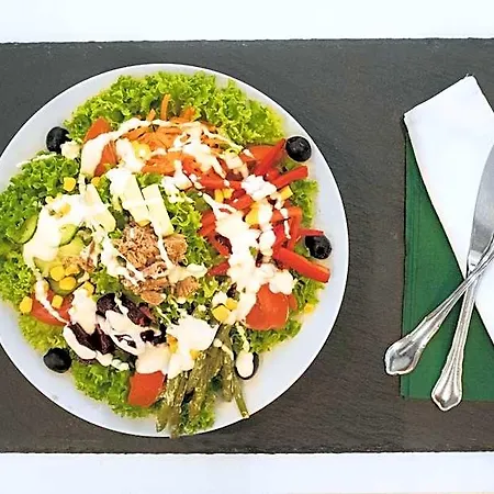 Restaurant Waldlust فندق 3*