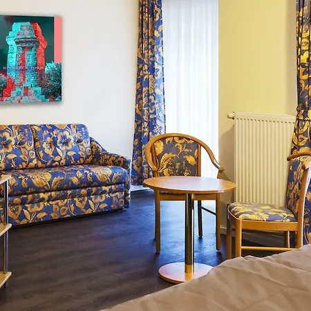 Hotell Restaurant Waldlust 3*